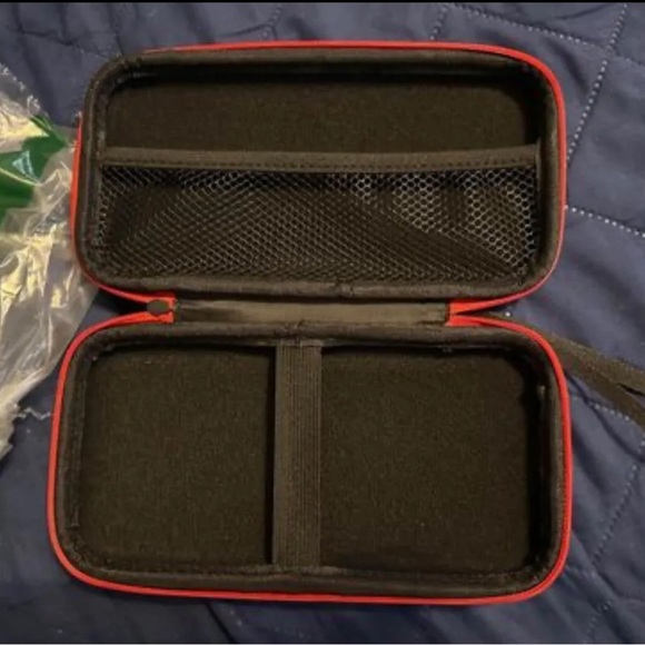 Nintendo Switch Case/container Black/red Video game shell case - New - Picture 2 of 3